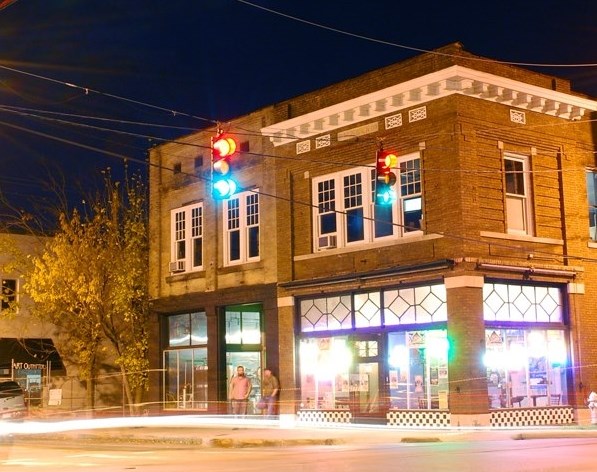 Vino's Brewpub Vino's Brewpub