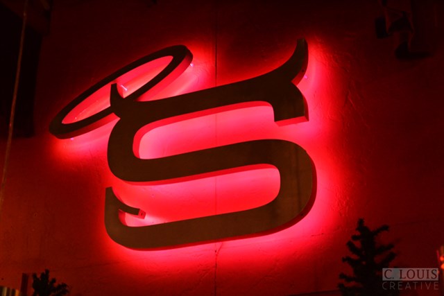 Saloon Saloon
