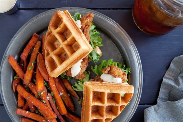 Nate's Wings and Waffles Nate's Wings and Waffles
