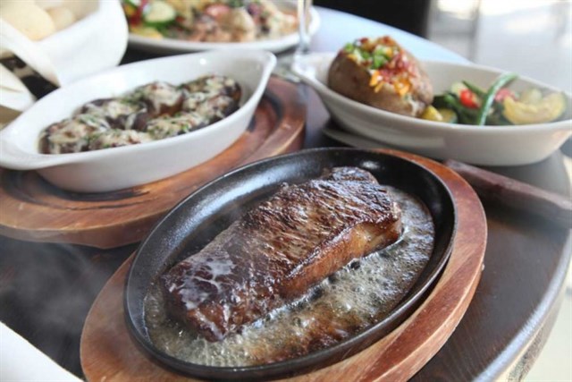 Steak & Grape Restaurant Steak & Grape Restaurant