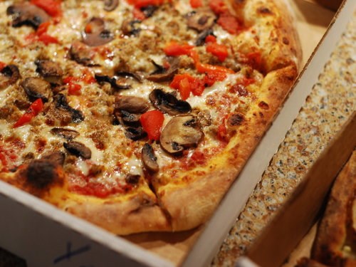 House Pizzeria House Pizzeria