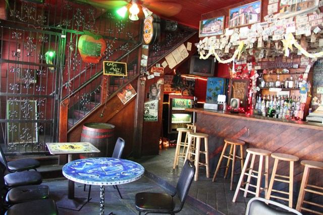 Apple Barrel Bar Apple Barrel Bar