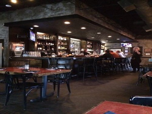Queen Vic Pub & Kitchen Queen Vic Pub & Kitchen