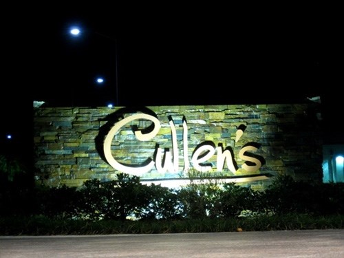 Cullen's Cullen's