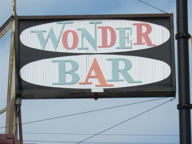 Wonder Bar Wonder Bar