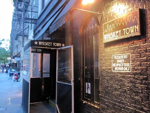 Whiskey Town Whiskey Town