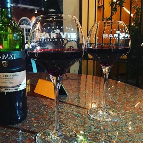 Patrick's Bar Vin