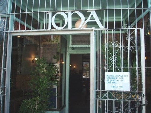 Iona Iona