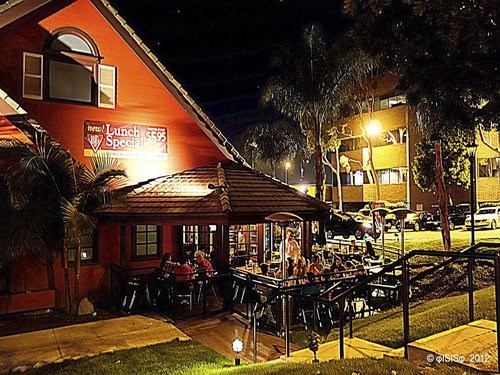 BJ's Brewhouse Burbank