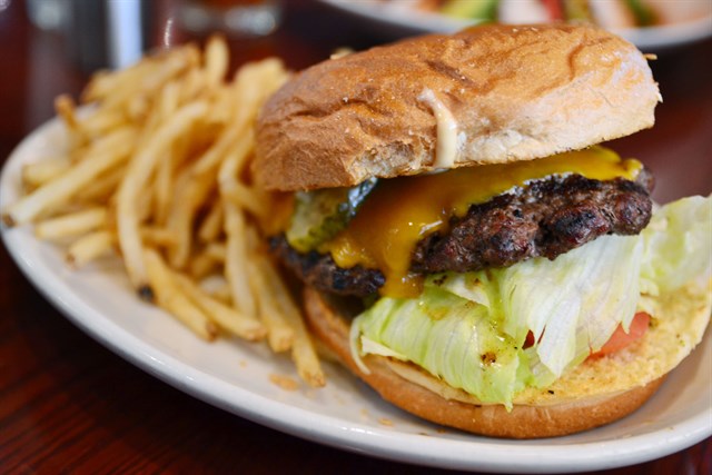 BJ’s Restaurant & Brewhouse BJ’s Restaurant & Brewhouse
