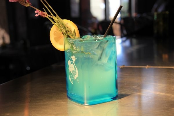 Salut Kitchen Bar Salut Kitchen Bar
